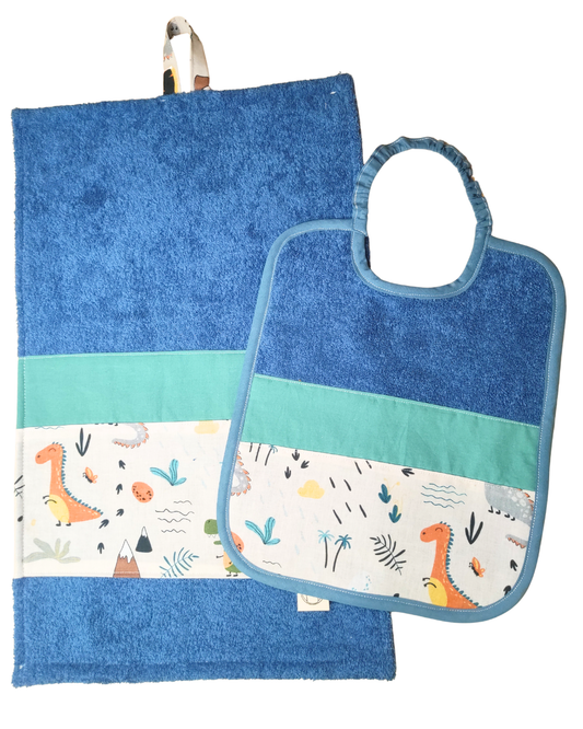 Set Asciugamano e Bavaglino Dinosauri