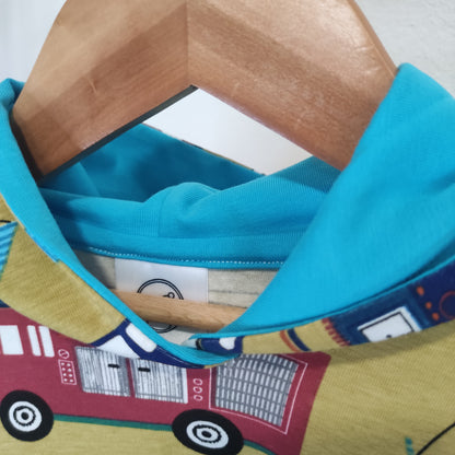 T-Shirt con cappuccio Auto