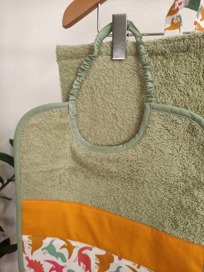 Set Asciugamano e Bavaglino Dinosauri