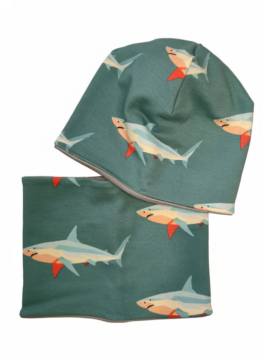 Cappellino e Scaldacollo Squali