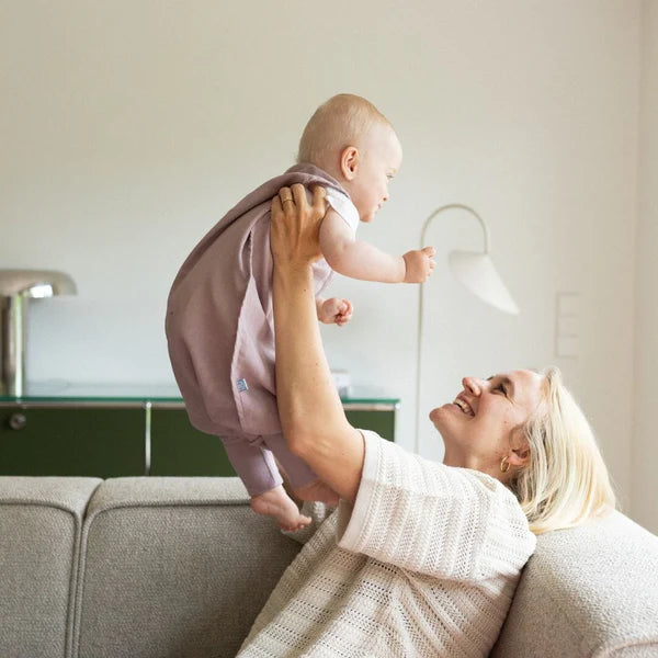 Sacco nanna con piedini 0,5 TOG Essential Berry